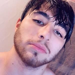 Meet your Posher, Enrique